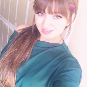 Meet your Posher, Brenda